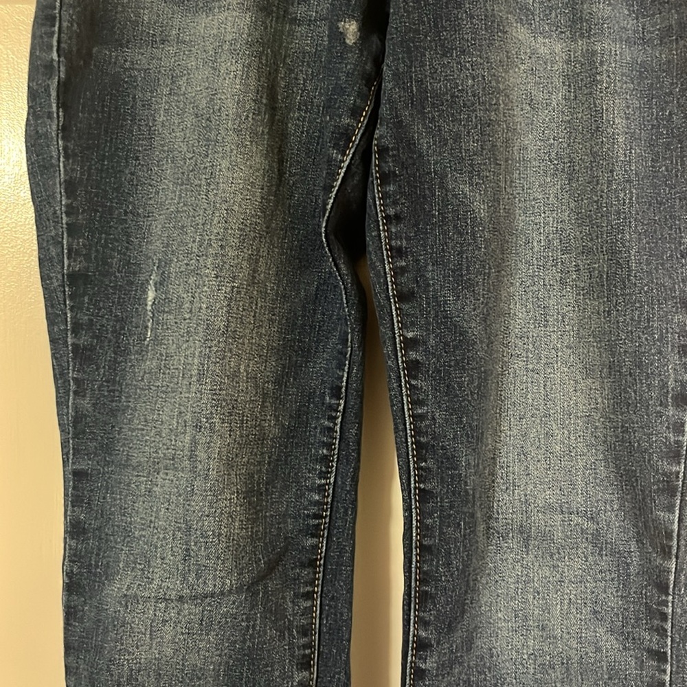 Jeans - Picture 2 of 6
